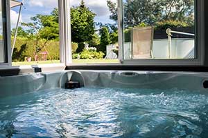 SPA avec vue sur le jardin